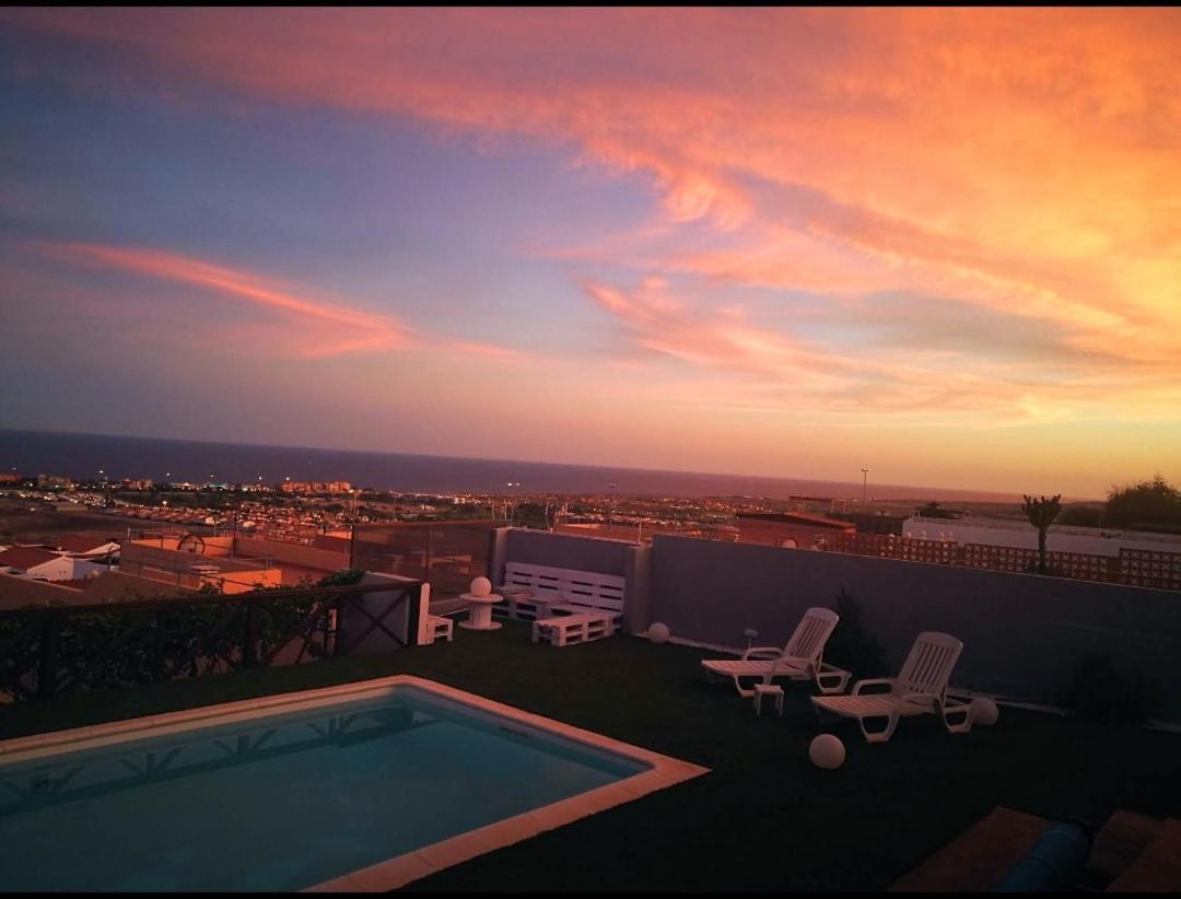 Ferienwohnung Casina - Relax View & Pool Caleta De Fuste Exterior foto