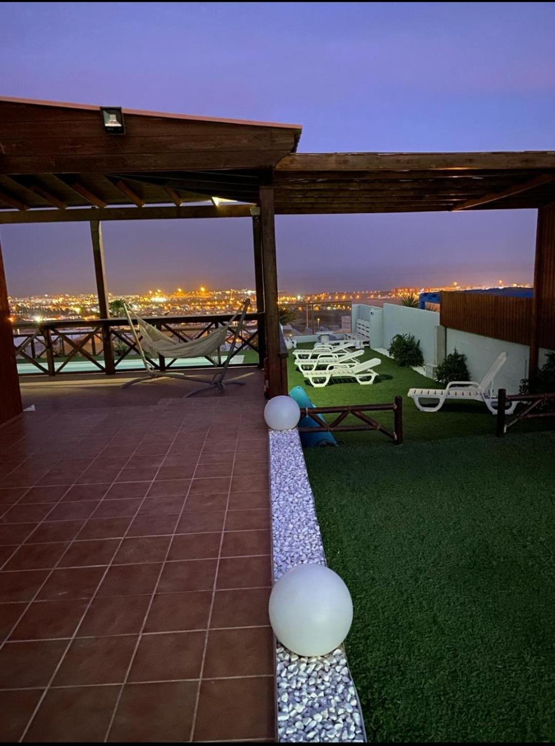 Ferienwohnung Casina - Relax View & Pool Caleta De Fuste Exterior foto