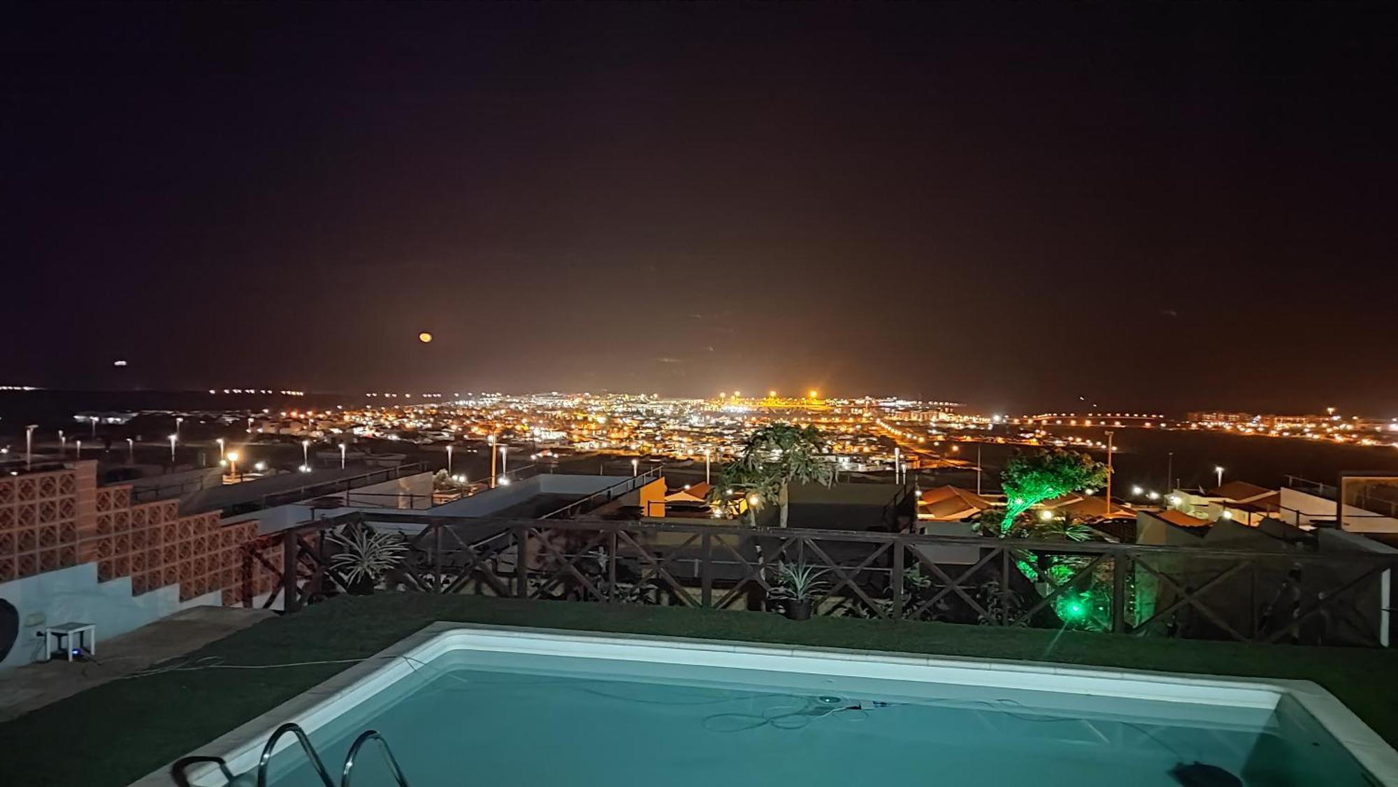 Ferienwohnung Casina - Relax View & Pool Caleta De Fuste Exterior foto